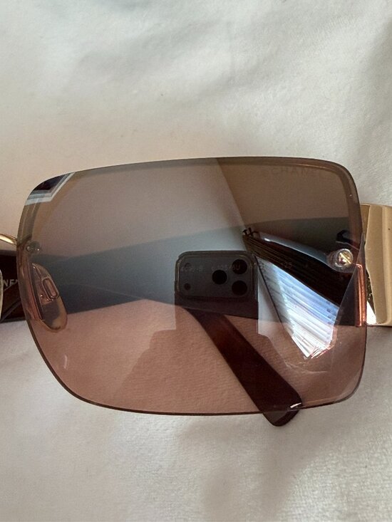 Chanel Vintage Interlocking CC Logo Brown & Gold Tortoiseshell Sunglasses 4095-B main image 12